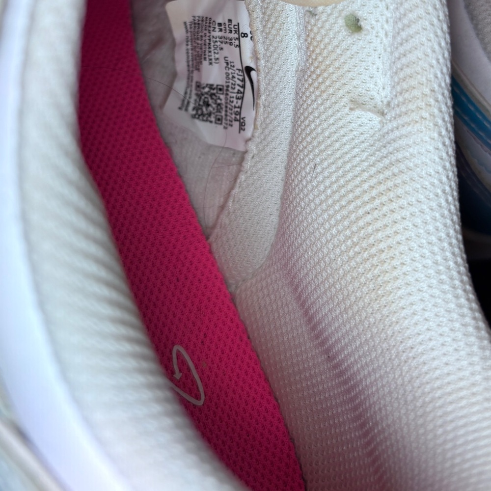 Nike ‘Unlock Your Space’ Dunk Low - Picture 4 of 4